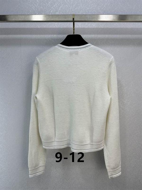 Chanel Women's Sweater 46